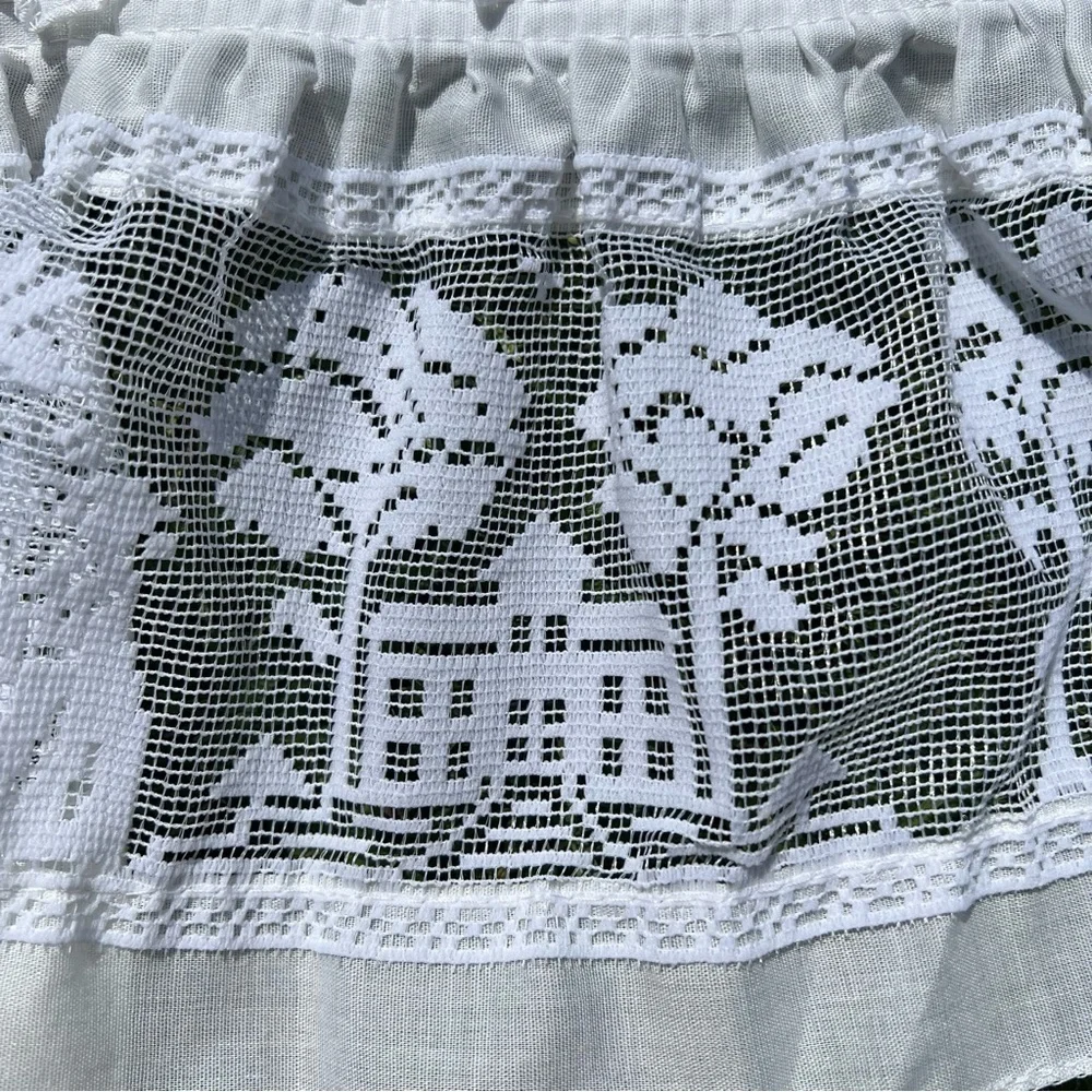 N/A vintage ruffled